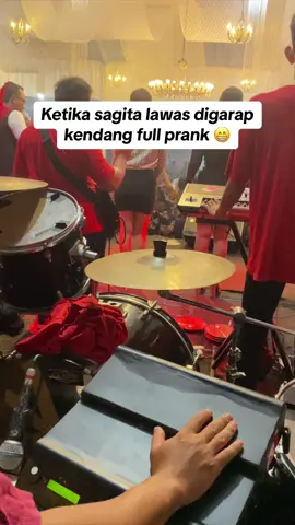 Ngene e wong joget renek mandek e og 😂 #fyp #jandhut #sagitalawasan #berandatiktok #fypシ゚viral #fyppppppppppppppppppppppp 