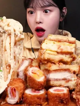 A combination of soft and moist pollack roe cream udon, crispy cheese pork cutlet, and katsusando fried chicken #eatwithboki  #bigbites  #mukbangkorea  #mukbangvideo  #fyp  #mukbang  #asmr  #bokieating  #koreafood  #eatwithboki  #boki  #bokimukbang  #trend  #fyp  #viralvideo  #eating