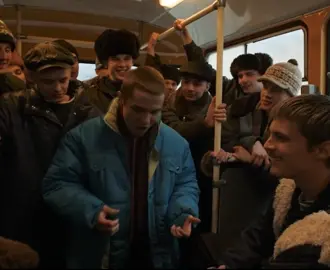 Марат✊ #словопацанакровьнаасфальте #80s #90s #словопацана #слово_пацана #сериал #групировка #казань #универсам #разборки #разезд_чюшпаны🤣 #разездчушпаны #разезд #чушпан #улица #пальто #марат #эралаш #зима #турбо #адидас 