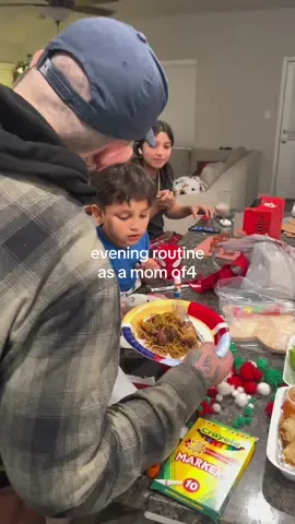 i feel like were always on the go #momtok #MomsofTikTok #momof4 #familyof6 #eveningroutinewithkids 