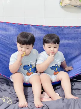 Tiếng cười xoá tan mọi mệt mỏi 🥰#xuhuongtiktok #embesinhdoi #embedangyeu 