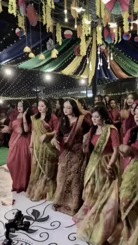 আমাদের মানজিয়া ভাবির Wedding Dance🥹📎💃#สปีดสโลว์ #สโลว์สมูท #CapCut #rsfahimandmanjiya #hubbyjan #10million #নারায়ণগঞ্জের__মেয়ে #unfrezzmyaccount #plzsupportme #foryou @TikTok Bangladesh 
