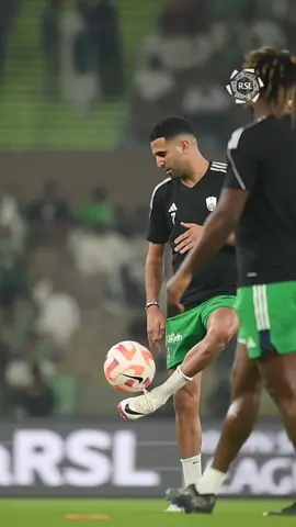 Mahrez’s touch 👌 #yallaRSL #SportsOnTikTok #Mahrez 