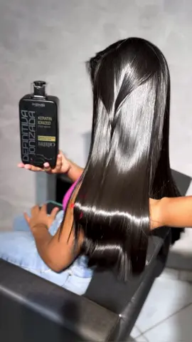 BRILHO MOLHADOOOO💦💦💦#liso #lisodefinitivo #viral #lisoperfeito #top  Para adquirir a Definitiva Ionizada s todos os produtos da marca Imensi Professional , me chame na rede vizinha ou clique no link que está na minha Bio 👆🏻