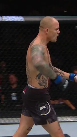 Coming off short notice 👏 #anthonylionheartsmith #anthonysmith #UFC #mma