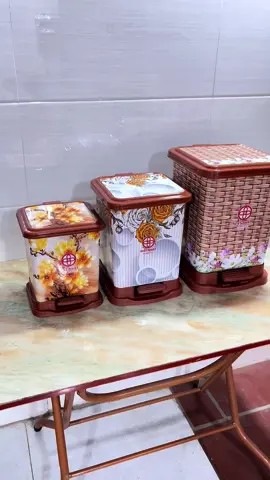 Thùng rác đạp chân vuông có hoạ tiết hoa văn xinh xắn#thungrac #thungracthongminh #thungdungracsangtrong #thungdungrac 