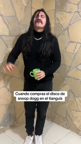 La neta si esta el mix 😝🔥 #comedia #humor #snoopdogg #rociodurcal #gatabajolalluvia 