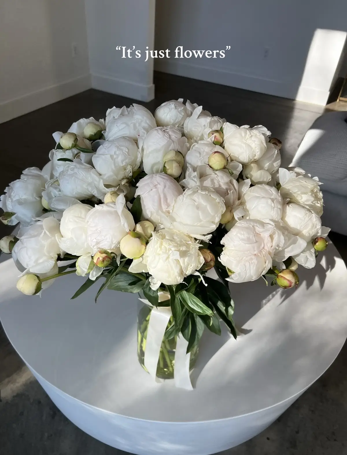 Literally my favorite thing in the world. #roses #relatable #floral #rosesarered #Relationship #relatable #pinkrose #whiterose #floralbouquet #boquetofflowers #fyp #flowers #Love  