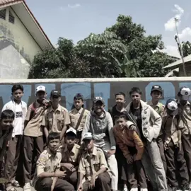 #smpn1tenjolaya #nivael952 #sekolahluarbiasa  A.30🙌