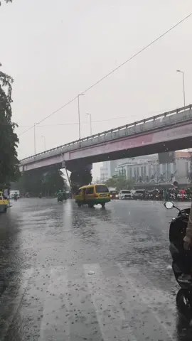 🌧️🌧️ #surabaya #surabayahujan #surabayatiktok #fyp #fypシ #fypdonggggggg 