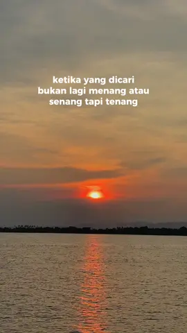 #CapCut #templatecapcut #storytentangpelaut #katakata #sunset #wiksanstory 