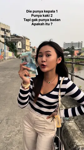 Punya kepala 1 punya kaki 2 tapi gk punya badan, Apakah itu ? #fyp #fypa #amriweda4 