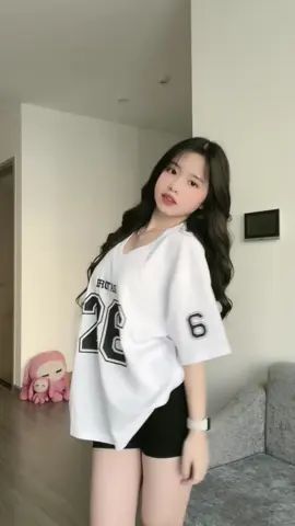 Tuyển ni để mang áo đôi nha 🥺