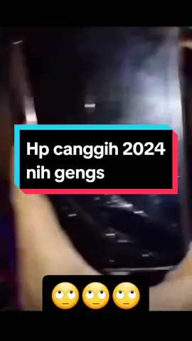 (Sakarinsut) nah hp canggih 😂 #hp2024 #hpcanggih #hpterbaru #ngakak #lucu #lucu_ngakak #fyp 