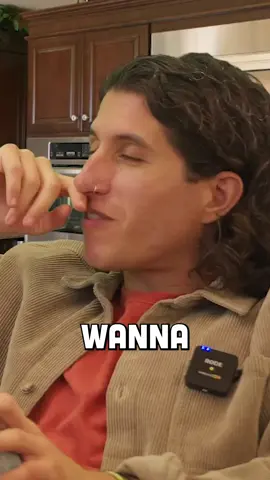 the worst thing that has ever happened. #hickeys #funnystory #viraltiktok #holidaycountdown #funnyvideo 