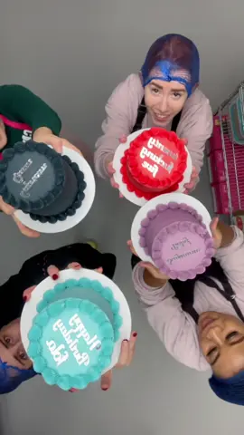 #fyp #youngbuisnessowner #selftaughtbaker #caketok #cakevideo #amazingcakes #buttercreamcakes #mediaday #trendingaudio #trendingvideo 