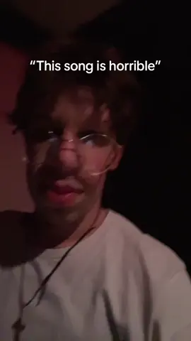 #hakken #thunderdome #hardcore #dutchcore #core #nederland #welkijkenmaarnietliken? #gabber #wannabegabber #jong #bamjonguh #hakkuh #flashinglights #newkids #turbo #nitro #brabant #pov 