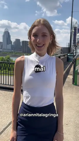 Palabras que tal vez pronuncias mal 🙈🇺🇸 #ariannitalagringa #holasoyariannita #ingles #aprende #inglés #learnenglish #english #inglesonline #englishteacher #mexico #venezuela #colombia #argentina #chile #españa #inglesfluido #aprenderinglesrapido #englishgrammar #cursoinglesonline 