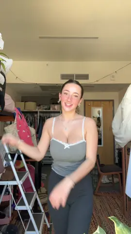 im sleep deprived #makeba 