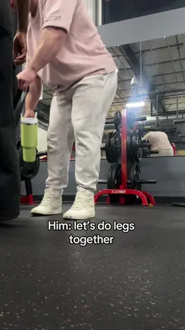 Its cute and all untill i start taking the weights out 😫 #fypシ #bfandgf #Relationship #gym #couple #foryou 