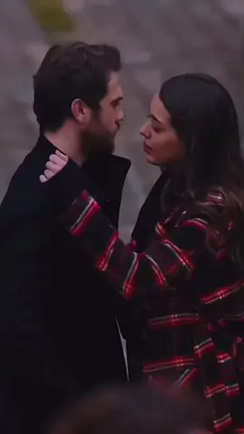 oy Neyleyim neyleyim sensiz nereye gideyim🥺