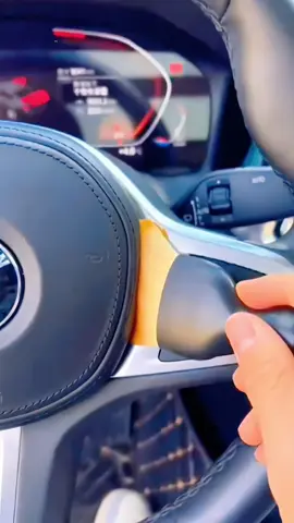 This car interior dust removal soft brush is really easy to use. The soft bristles will not damage the interior and can clean the dust in the gaps.#Auto Accessories#Car interior cleaning soft bristle brush#Recommend good things