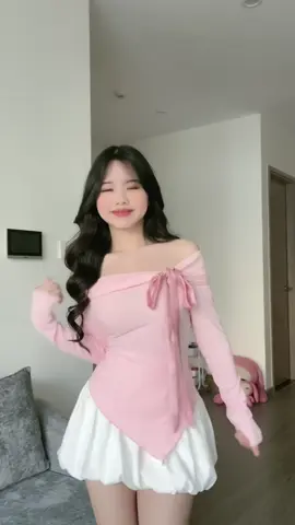 Trở thành ebee của ny sau khi diện set váy này 🎀 @tiem.nhaca 