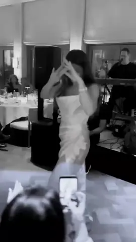 #اسطنبول🇹🇷 #مرسين #نعيم_الشيخ #تشارشي_نزلة_المتروبول #cupcut #شارع_اللوادئه #ستوريات #حالات_واتس #حب #رقص#رقصات#متابعة_قلب_تعليق_مشاركة_اكسبلورررر 