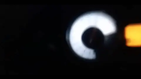 ngebut+dengerin musik beuhhh🙂 #fyp #fypシ #foryou  #satriafuindonesia #satriaf150 #satriafumodifikasi #lastchildbernafastanpamu #sadvibes #sad 