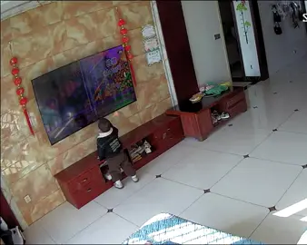 ¡No niño no! Vivió con mucha pasión el juego en la pantalla. #niño #rompe #pantalla #viral #adn40