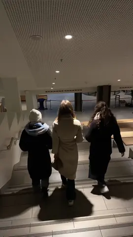 Spend a day in uni with me🫶 #uni#university#spendadaywithme#exams#netherlands#studyabroad 