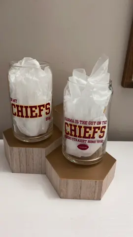 A custom order that im currently obsessed with #chiefs #karma #taylorswift #traviskelce #karmaistheguyonthechiefs 