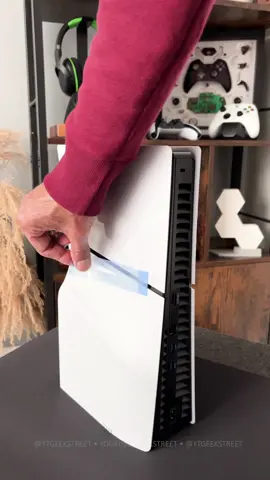 Unboxing tge new PS5 Slim #fyp  #fypage #gaming #gamingcommunity #fypシ #fypシ゚viral #viralvideo #viraltiktok #GamingOnTikTok #ps5slim #ps5slimunboxing #ps5slim2023 #playstation #playstation5slim #playstation5slimvsps5 #playstation5slimdigital #ps5slim? #unboxing #playstationslim #consolegaming #ps5slimconsole #ps5 #ps5slimdisk 