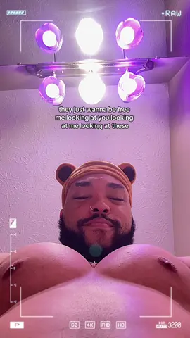 Booba  #fyp #pecs #pecbounce 