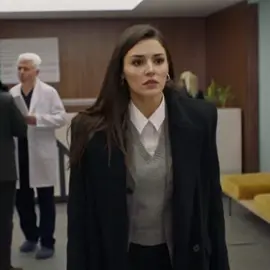 طول الحلقه اتأمل هالجمالللللل                            #handeerçel #handemiyy #bambaşkabiri #burakdeniz #هاندا_ارتشيل #شخص_اخر #غريبان #هاندا_بوراك #ليلى_كنان #foryou #fyp #fypシ #fypシ゚viral #fypage #fyppppppppppppppppppppppp #fypp #fypdong #fypシ゚ #fypgakni #fypsounds #fypage #viral #explore #اكسبلور 