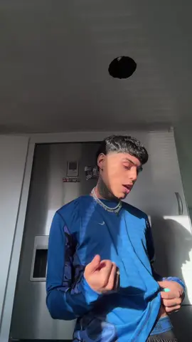 EL KI MAS ALTO QUE KAKAROTO🌩
