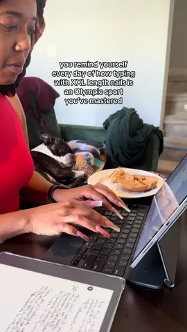 Shoutouts to my long nails mamis 💅🏽 #xxlnails #typing #olympics #fyp 