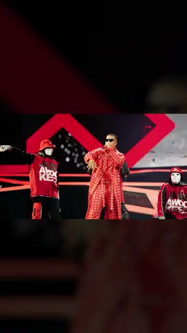 From appearing in the “Pose” music video to sharing the stage with him during his final performance! Thank you @daddyyankee We love you Puerto Rico 🇵🇷