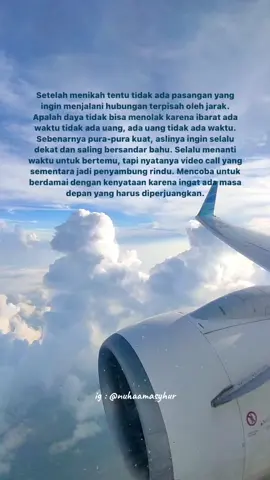 Memasuki bulan ke 4 LDM rasanya semakin beraaaat :') Bismillah yuk bisa kuat yuk! #ldm #longdistancemarriage #pejuangldm #thaufanilovestory 