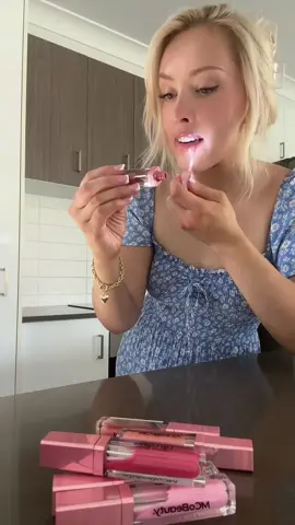 I need more 😂 @MCoBeauty #liplights# ad