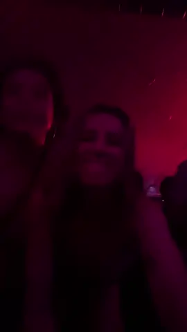 The dancefloor always brings me to the best girlies ever ##comedy #fyp #foryoupage #grow #viralvideos #manifest #sanfrancisco #dancingqueen #partygirl #comedy #dancingqueen #dancersoftiktok 