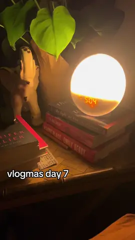 Vlogmas !!! #Vlogmas #christmas #thatgirl #morningroutine 