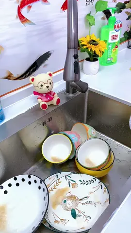 Nó có khả năng làm sạch siêu mạnh, chống lạnh vào mùa đông, chống nóng cũng rất tiện lợi! #giadungnhabep #tienich #thietthuc #jizonguyen 