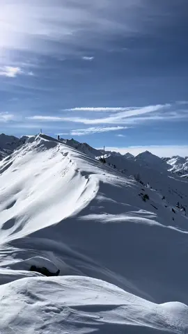 #hikimg #swiss #BeautyTok #fyp #montagne #magic #