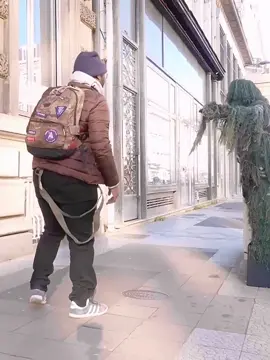 #funny #funnyvideos #prank #prankbushman #scare #scareprank #prankvideo #fails #foryou #varil #bushman 