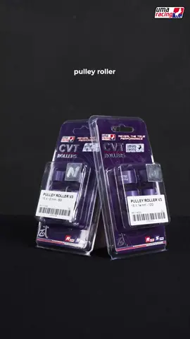 si kecil yang berpengaruh banget! Pulley Roller by Uma Racing ✨. Penasaran fitur serta keunggulan nya apa saja? Yuk tonton this reels video! Produk original kami bisa di dapatkan di platform e-commerce kita Tokopedia dan Shopee atau kamu bisa langsung datang ke toko-toko aksesoris motor yang terdekat dari lokasi kamu! . . . #umaracing  #umaracingparts  #umaracingindonesia  #uma_racing_official_indonesia 