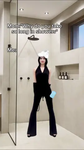 Gonna be the best dancer in the bathroom || #twice #twicejapan #hiraimomo #트와이스 #misamo #donottouch #once #foryoupage #kpop #fyp #viral #fypkpop #stantwiceforabetterlife 