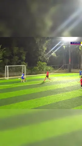 Tấn công nhưng quên phòng thủ #bongdaphui #phui #hpl 