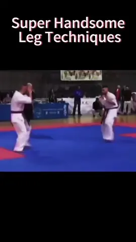 #teaching #fightingskills #comba #foryou #selfsefense #kungfu 