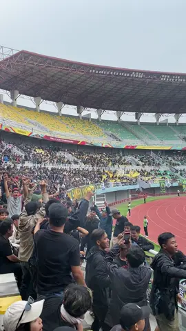 enjoy surabaya #jakmania #awayday #bonekmania #bonjak #awayday #bonjak2728🐊🐅 